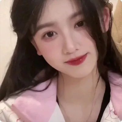 鸟姐妹的反差生活第三季封面
